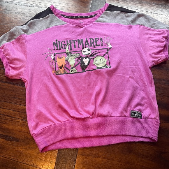 new Nightmare Before Christmas grey cotton blend graphic tee ;;; M & L